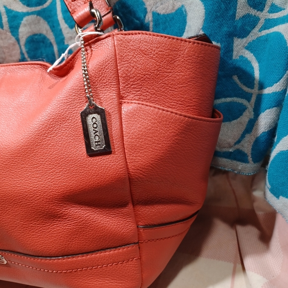 Coach carrie - Picture 4 of 9